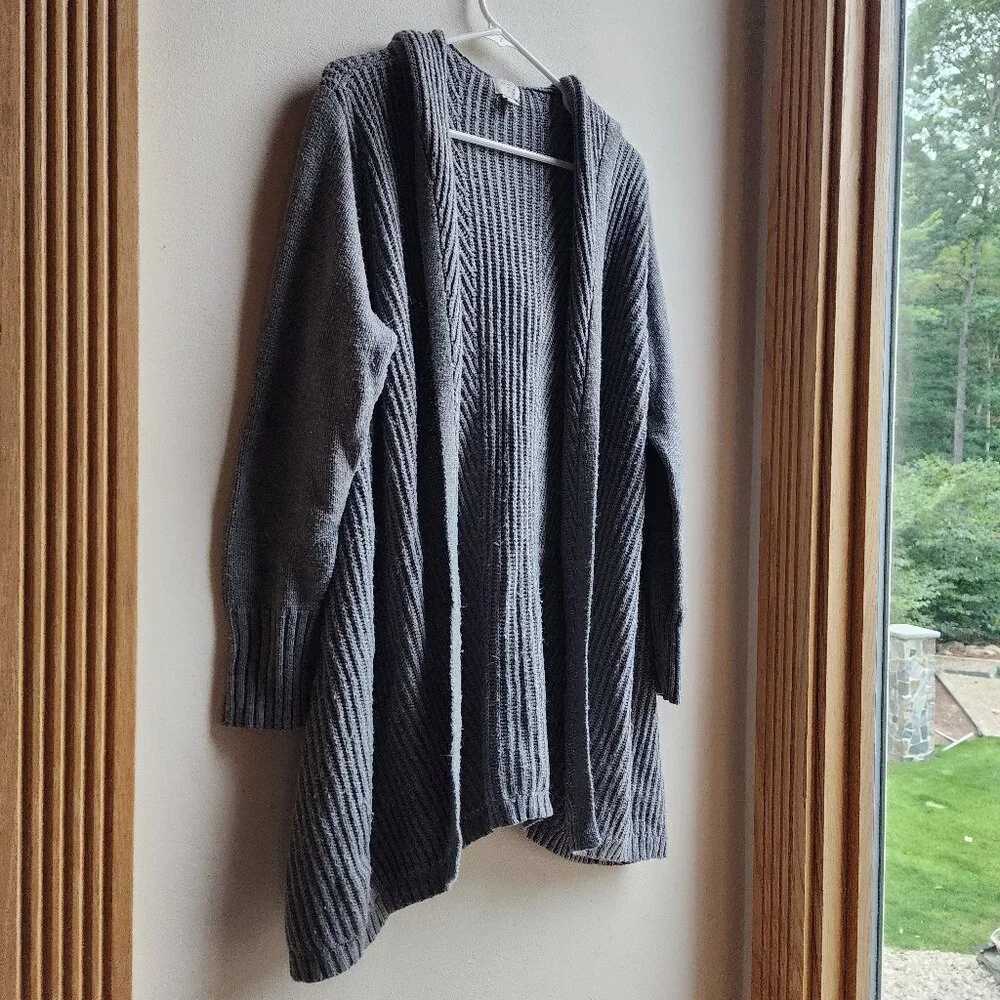 A New Day Gray Open Cardigan Size Medium